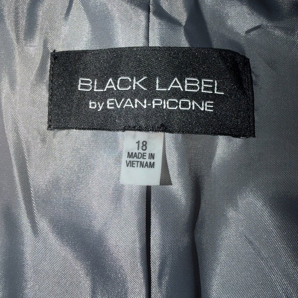 Black Label Women's Charcoal Checkered Blazer - Picture 10 of 10